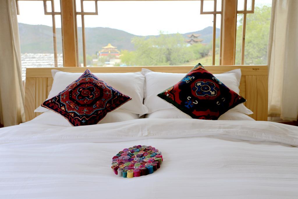Shangri-La Mid - Mountain Homestay Ngoại thất bức ảnh