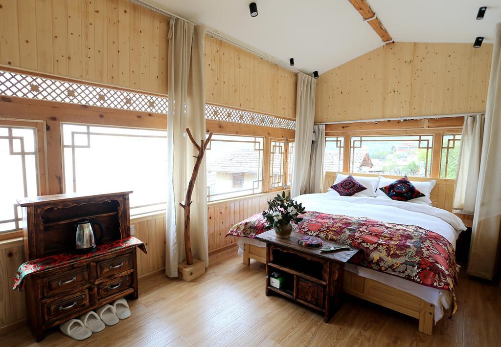 Shangri-La Mid - Mountain Homestay Ngoại thất bức ảnh