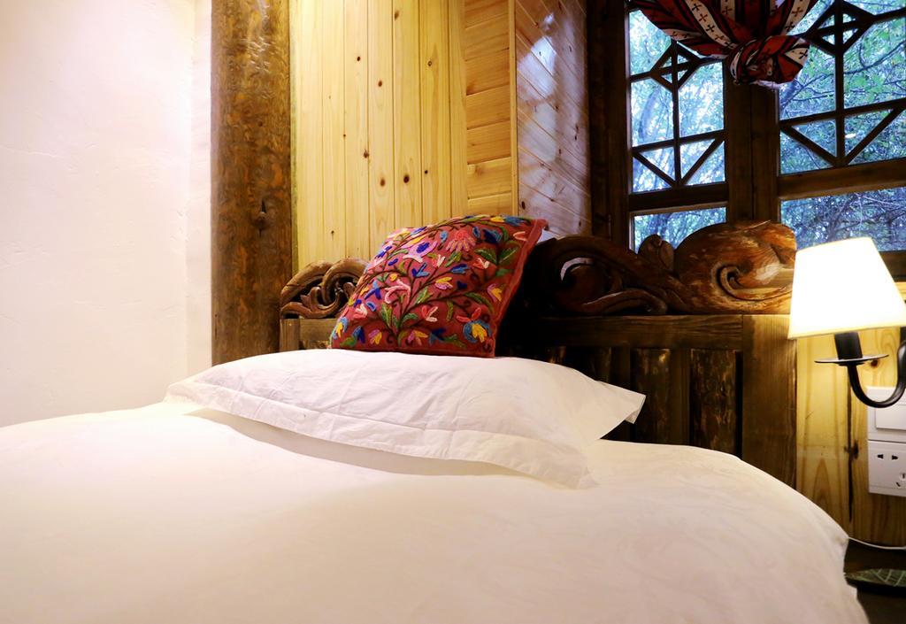 Shangri-La Mid - Mountain Homestay Ngoại thất bức ảnh