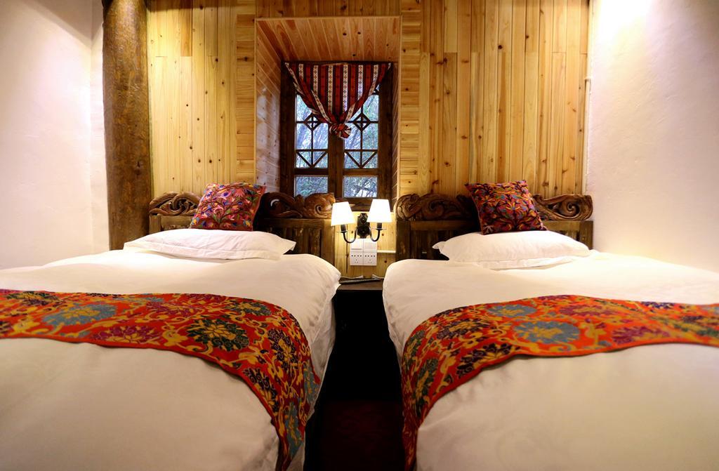 Shangri-La Mid - Mountain Homestay Ngoại thất bức ảnh