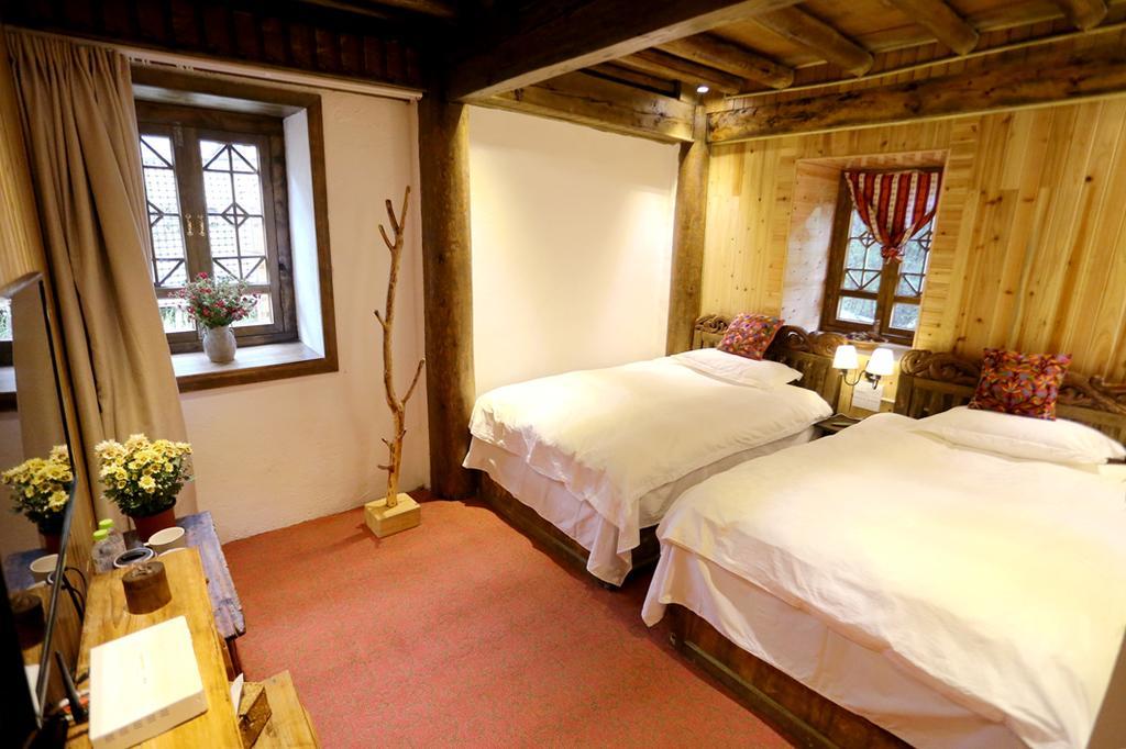 Shangri-La Mid - Mountain Homestay Ngoại thất bức ảnh