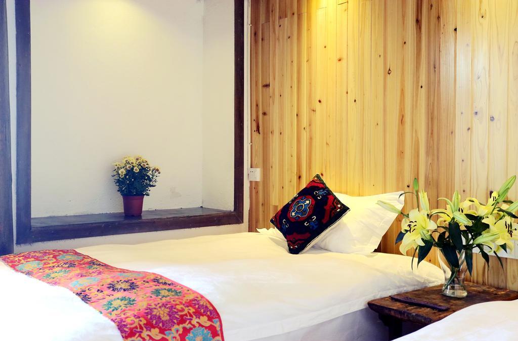 Shangri-La Mid - Mountain Homestay Ngoại thất bức ảnh